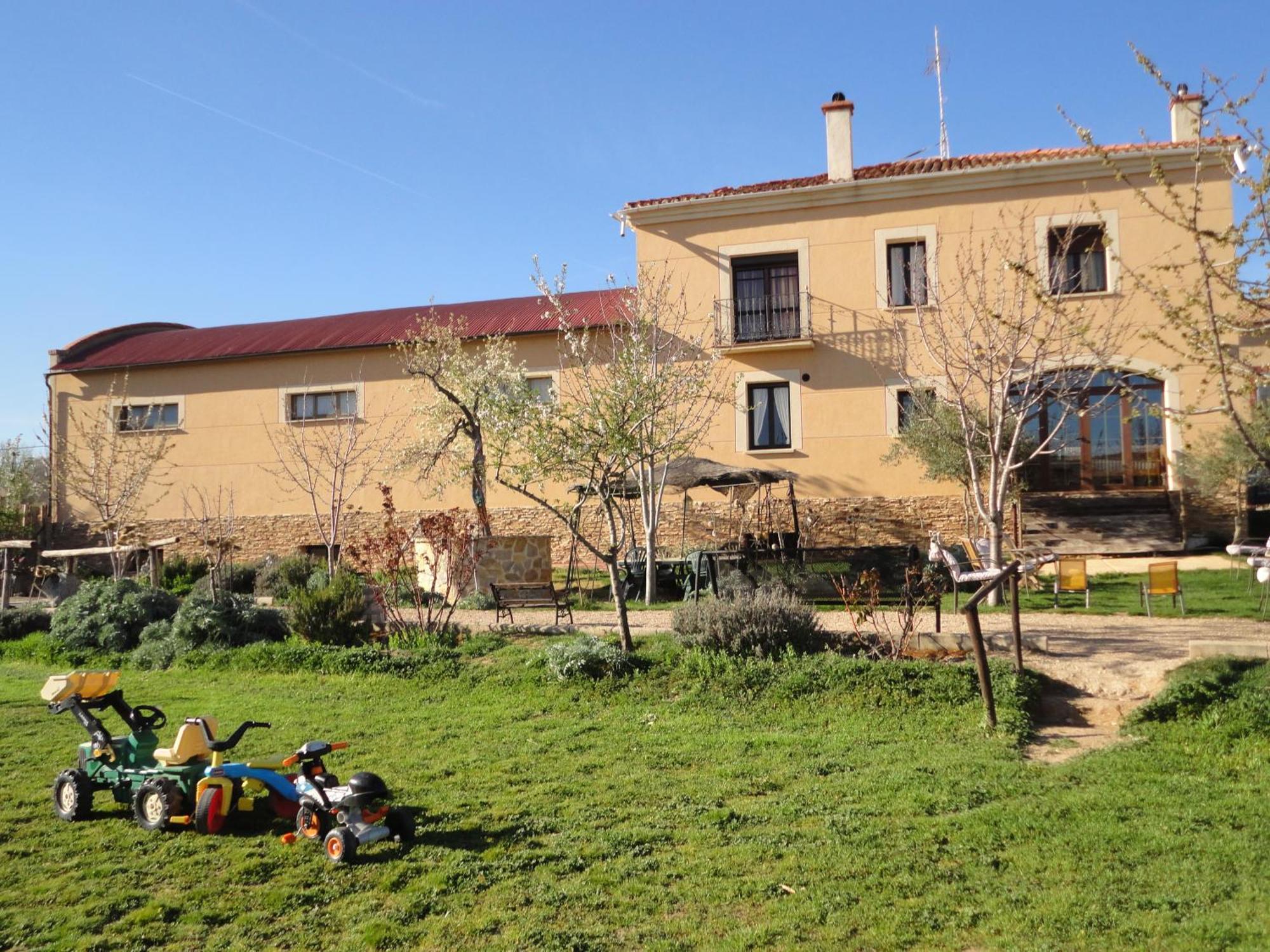 Casa Rural Villa Abeleste Fuentelisendo Eksteriør bilde
